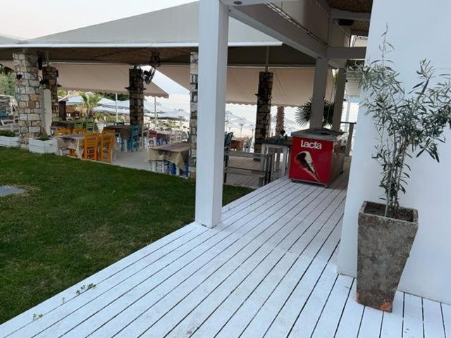 Porto Palio Beach Hotel PalaiónTsiflíkion Exterior foto